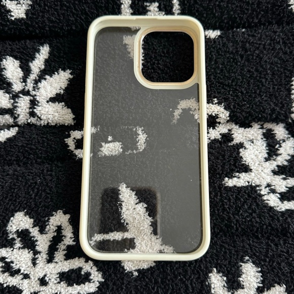 iPhone 14 Pro Max Case. - Picture 2 of 2